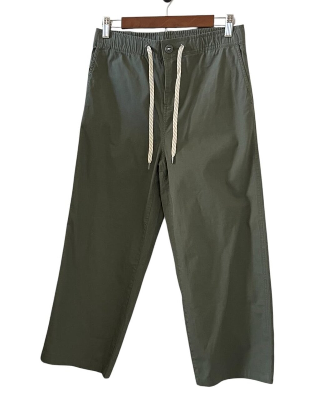 Vuori Olive Green Cropped Wide-Leg Pants